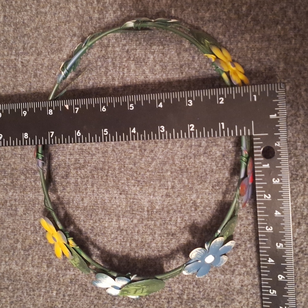 Metal - Picture 6 of 10